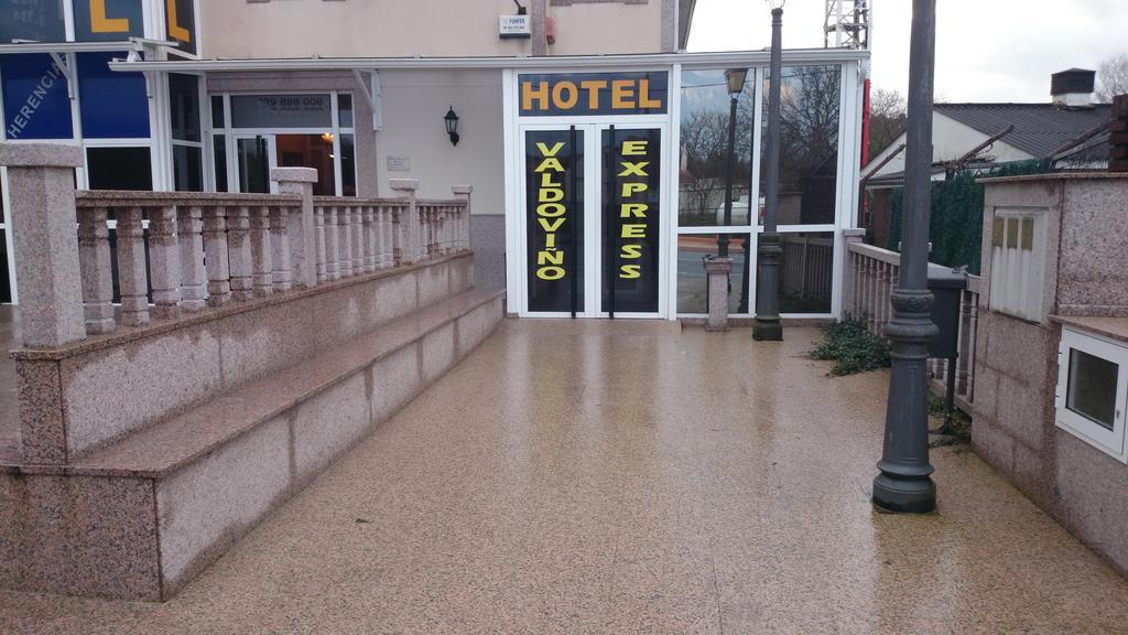 Hotel Valdoviño Buitenkant foto