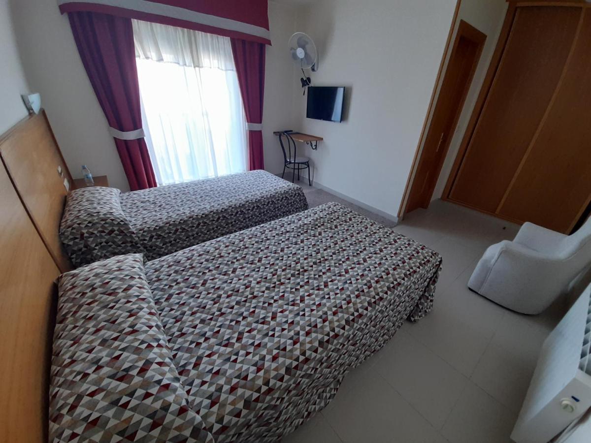 Hotel Valdoviño Buitenkant foto
