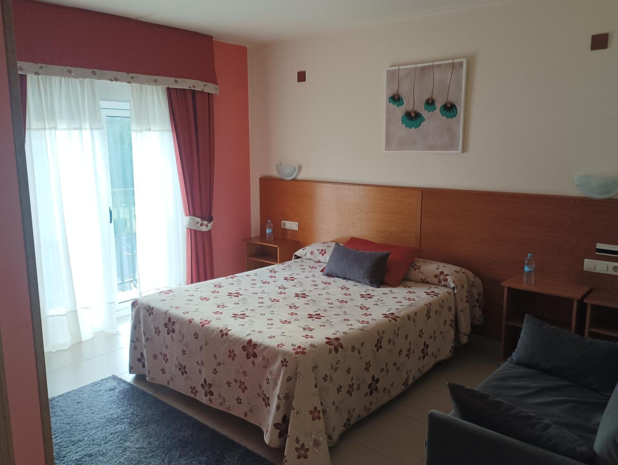Hotel Valdoviño Buitenkant foto